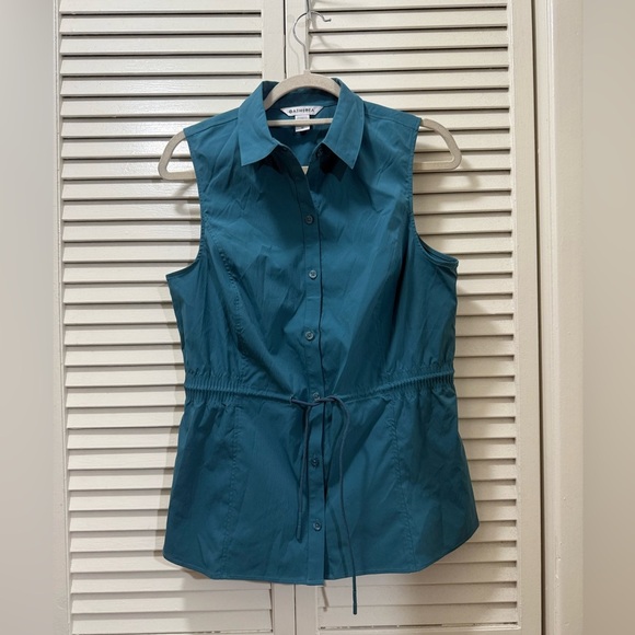 Athleta Levitate Poplin Tank - Picture 4 of 9